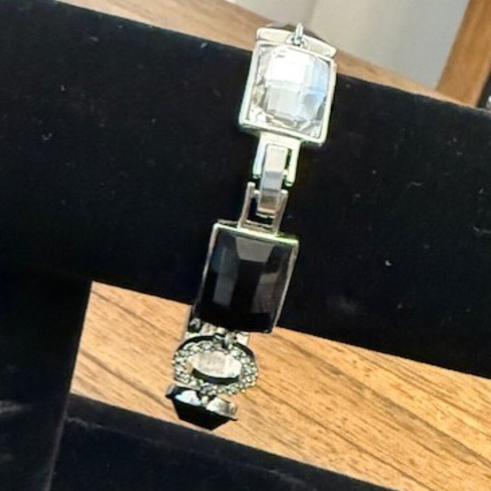 Lia Sophia "PARTY ON" Bracelet - Picture 4 of 12